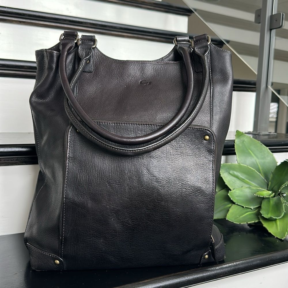 Solo Black Leather Tote Bag with Front Pocket - Picture 2 of 14